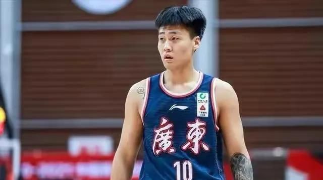 被cao哭高h奶水体育生